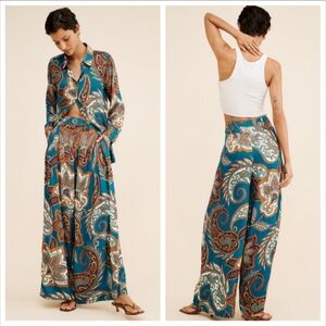Farm Rio Paisley Satin Pleated Pants